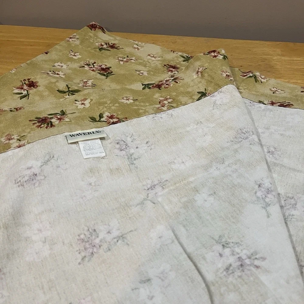 Waverly Fontanelle Floral and Stripe Valance‎ Green Rose on Gold 16x58
